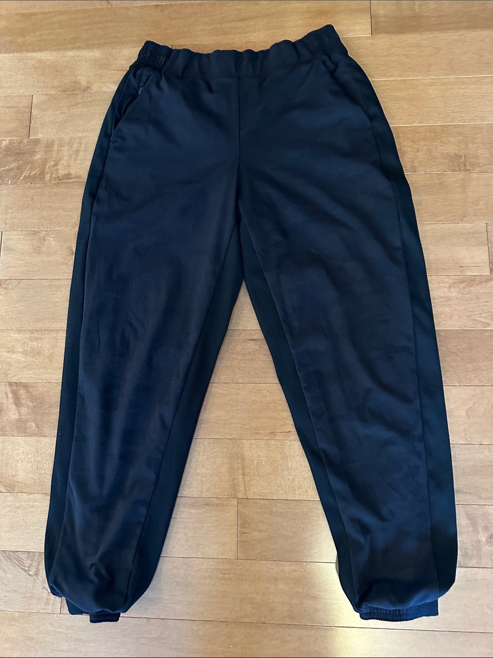 Athleta Brooklyn Lined Camo Joggers Black Tonal Camo Size 4